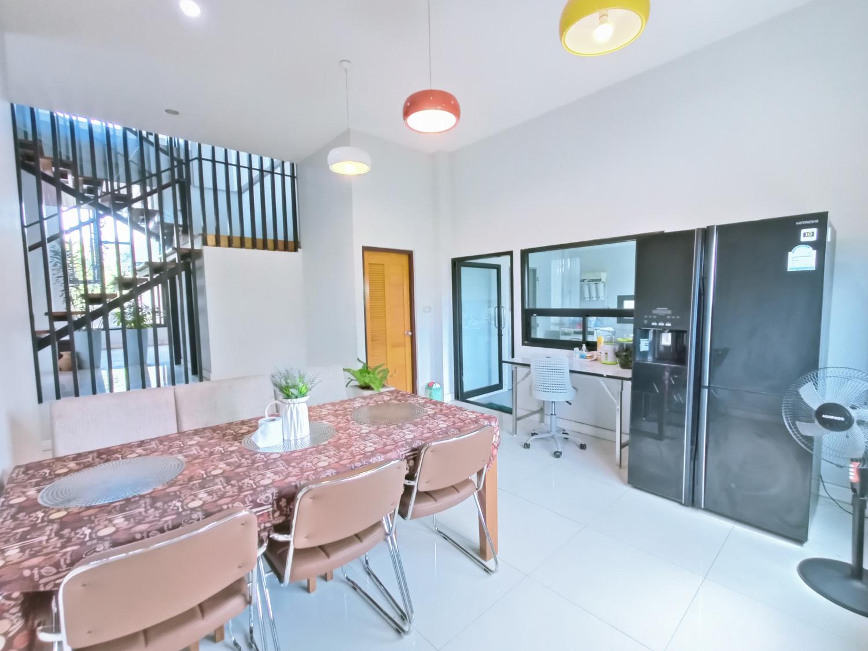 Three-Bedroom House - Photo 12