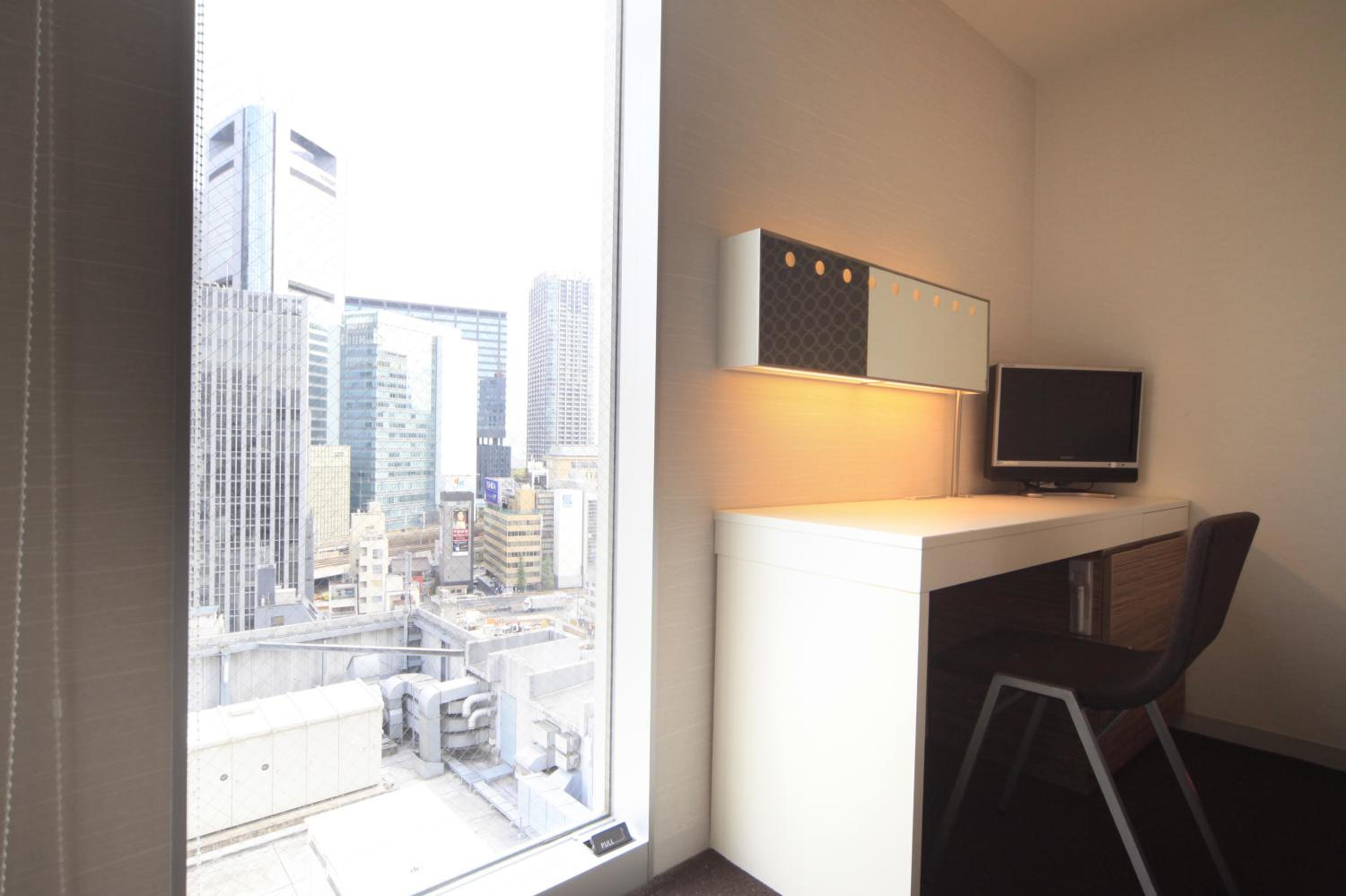 Standard Single Room - Smoking photo 3