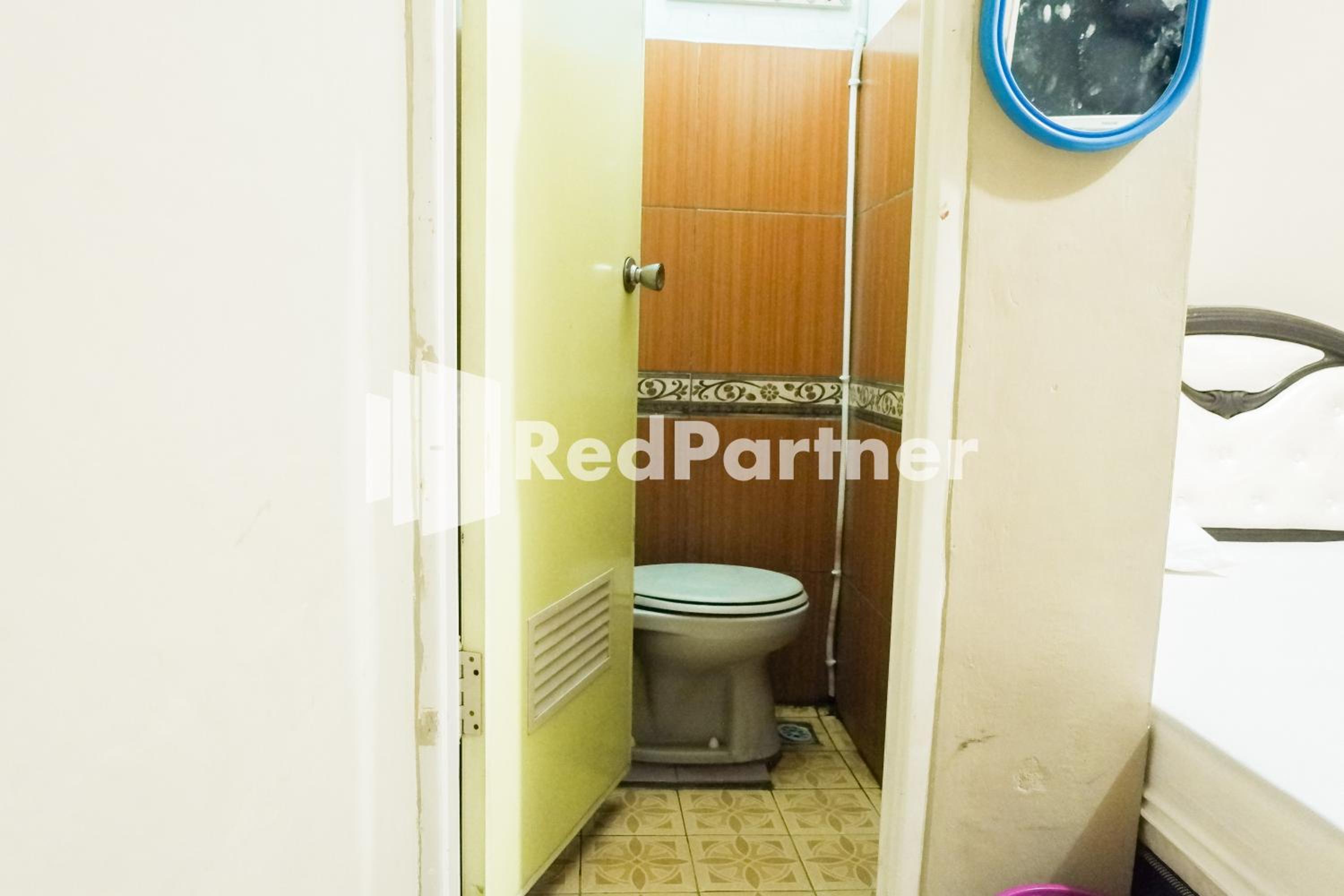 Standard Twin Room - Photo 3