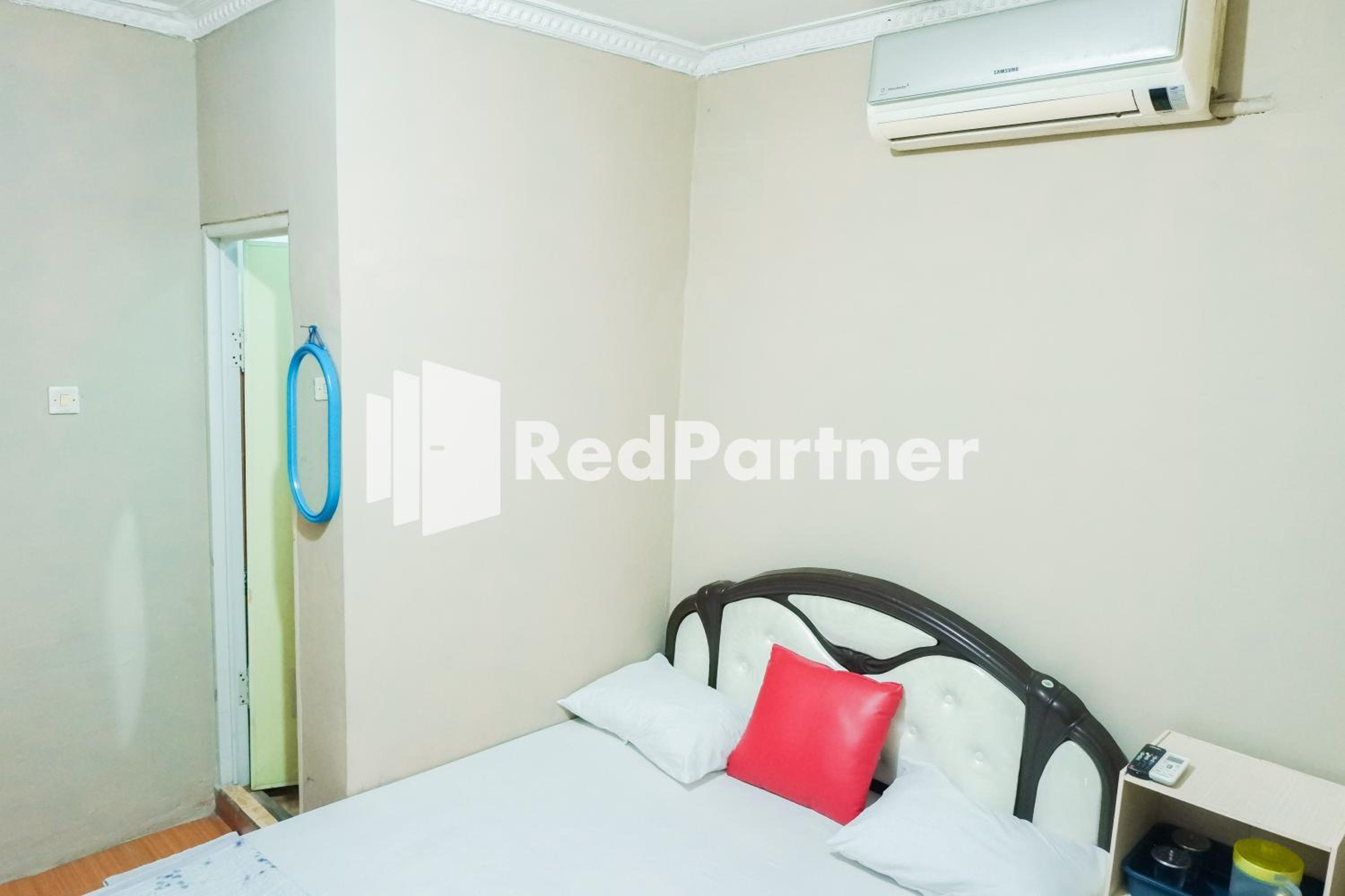 Standard Double Room - Photo 2