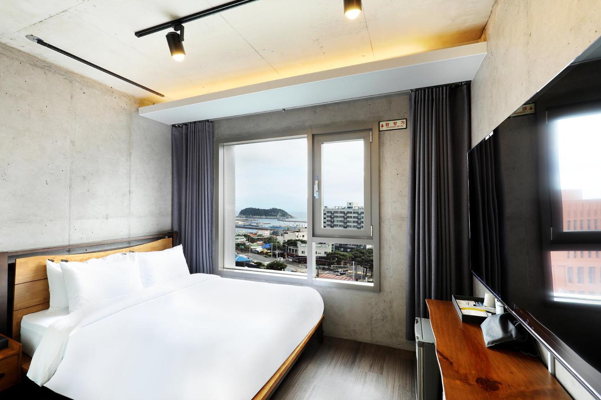 Standard Double Room - Photo 1