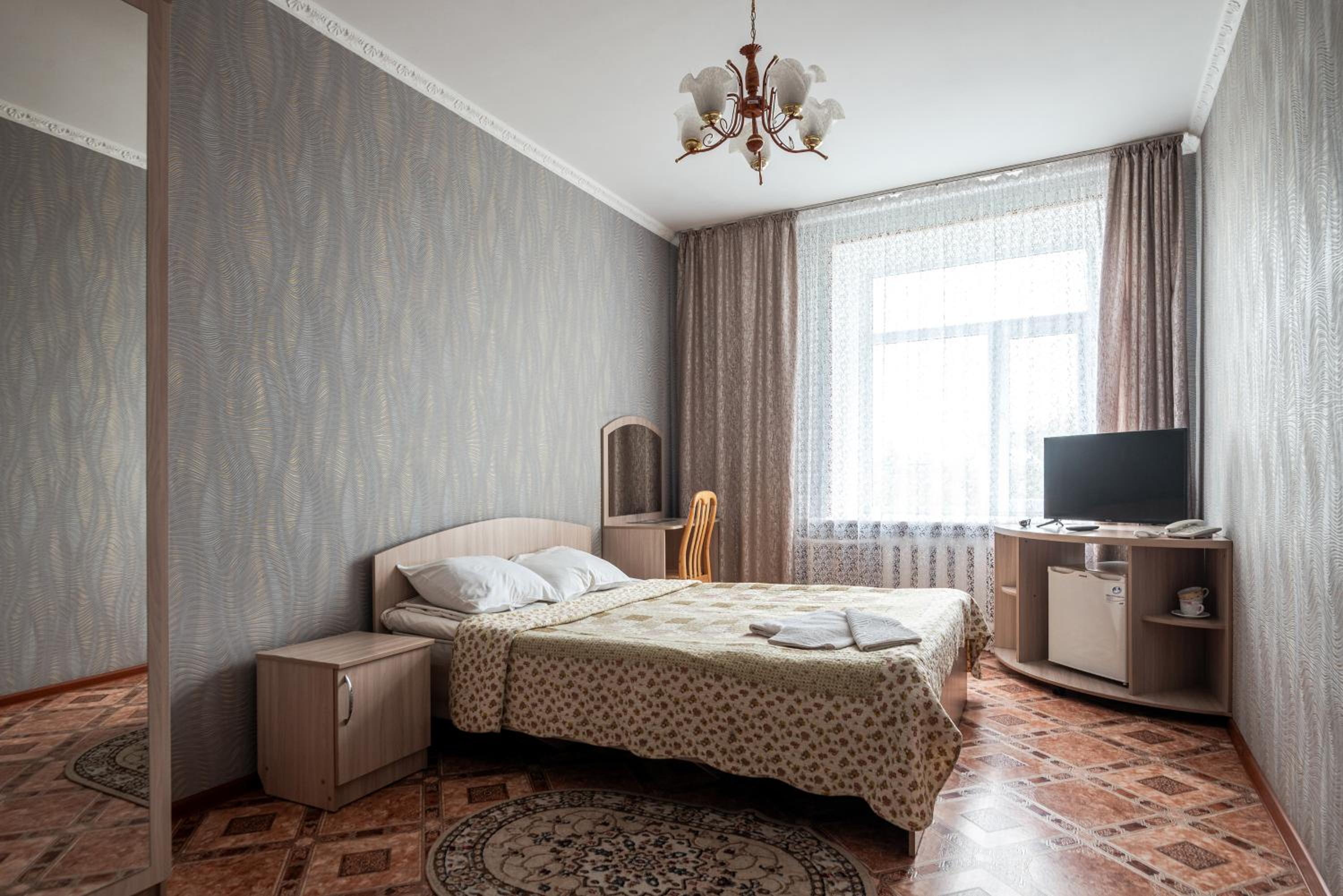 Single Room With Bathroom