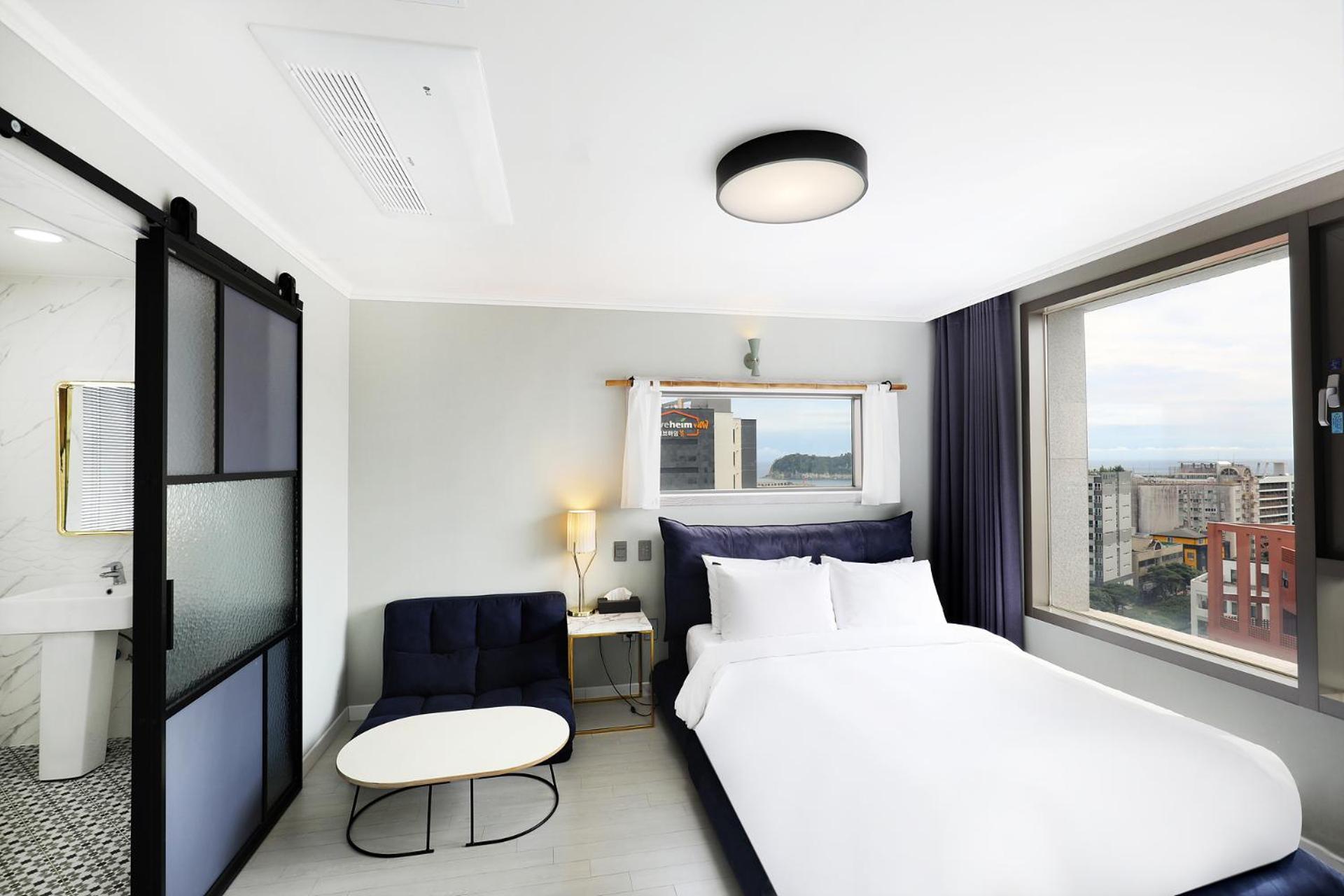 Family Suite - Photo 18