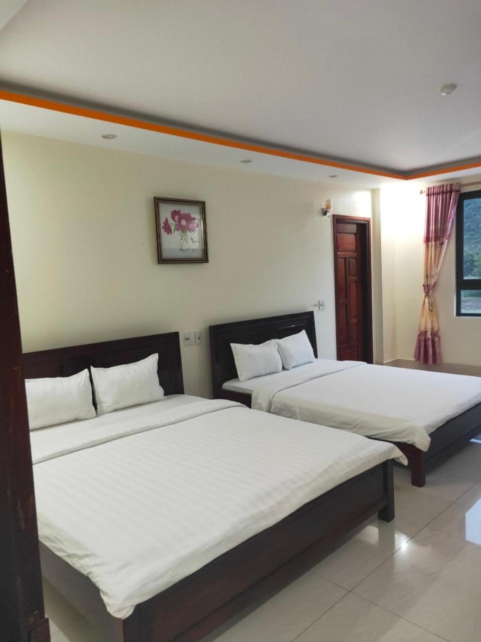 Deluxe Double or Twin Room with Mountain View - Photo 10