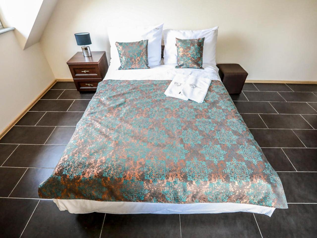 Double Room with Lake View photo 2