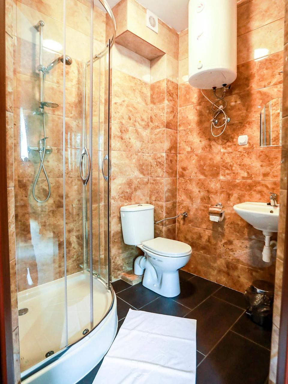Triple Room with Lake View photo 1