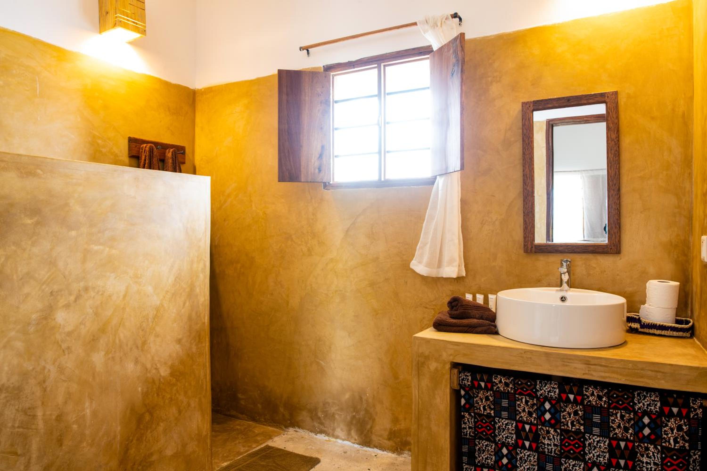 Two-Bedroom Villa - Photo 30