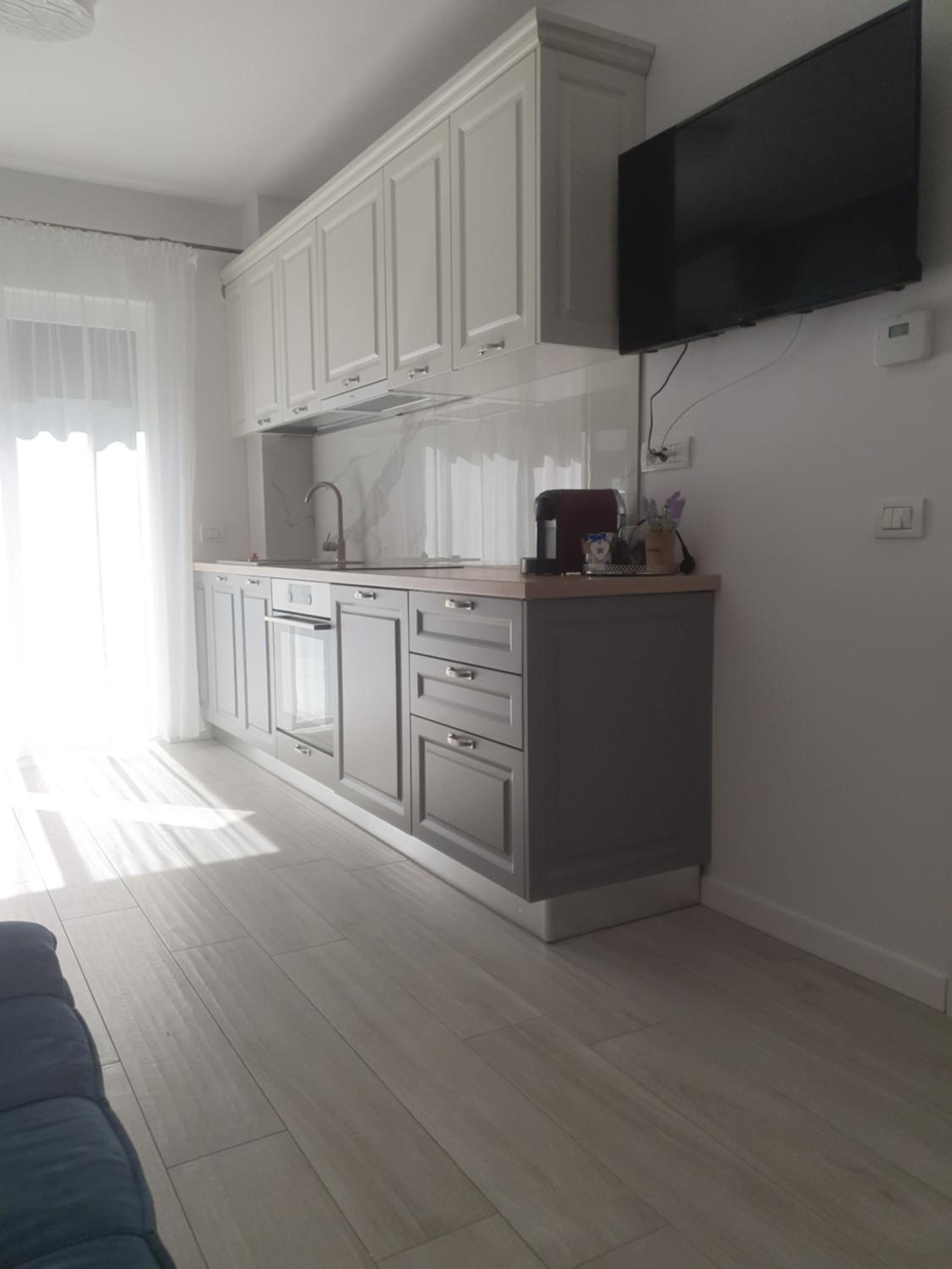One-Bedroom Apartment - Photo 18