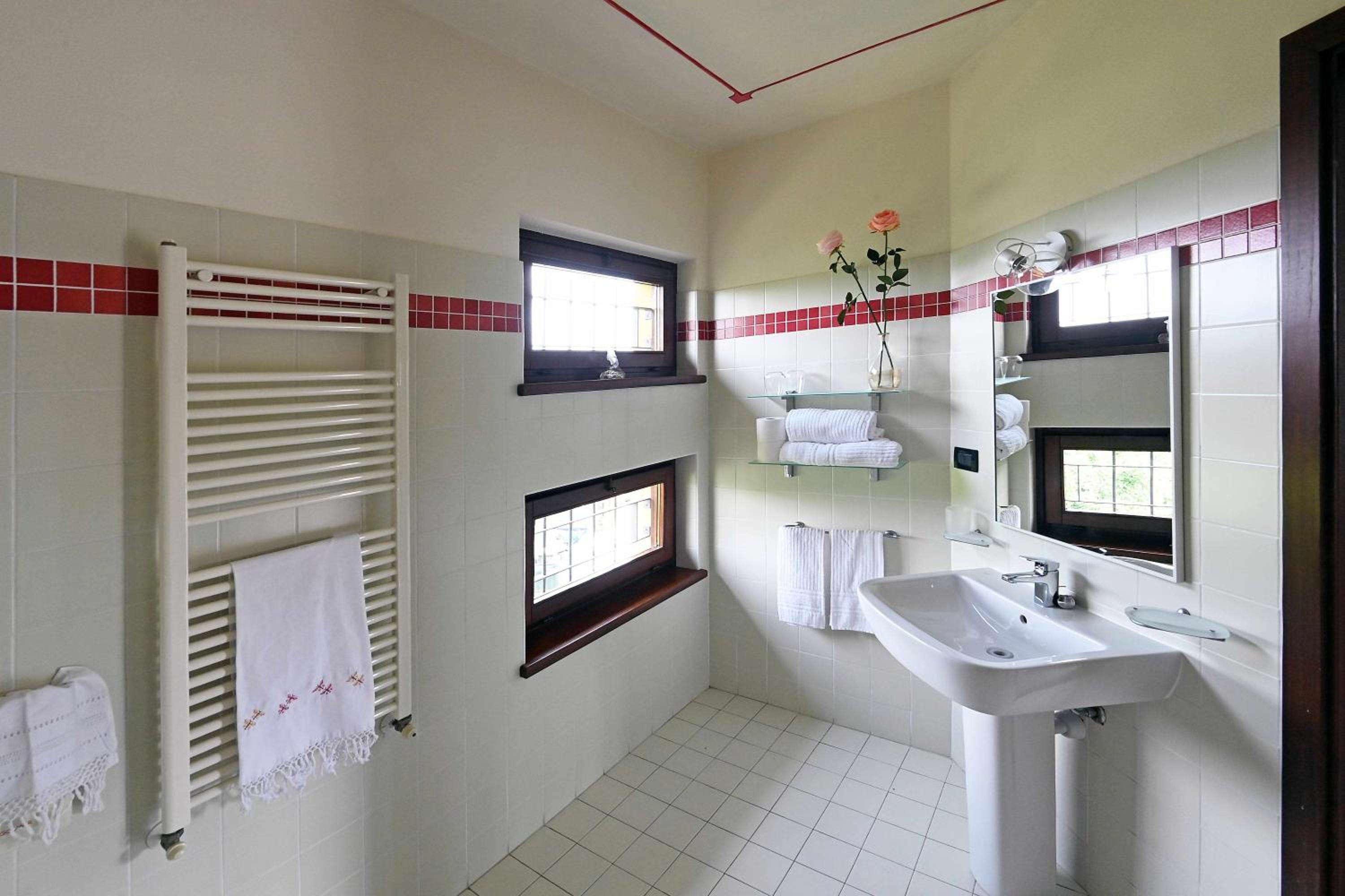 Junior Suite with Garden View - Photo 6
