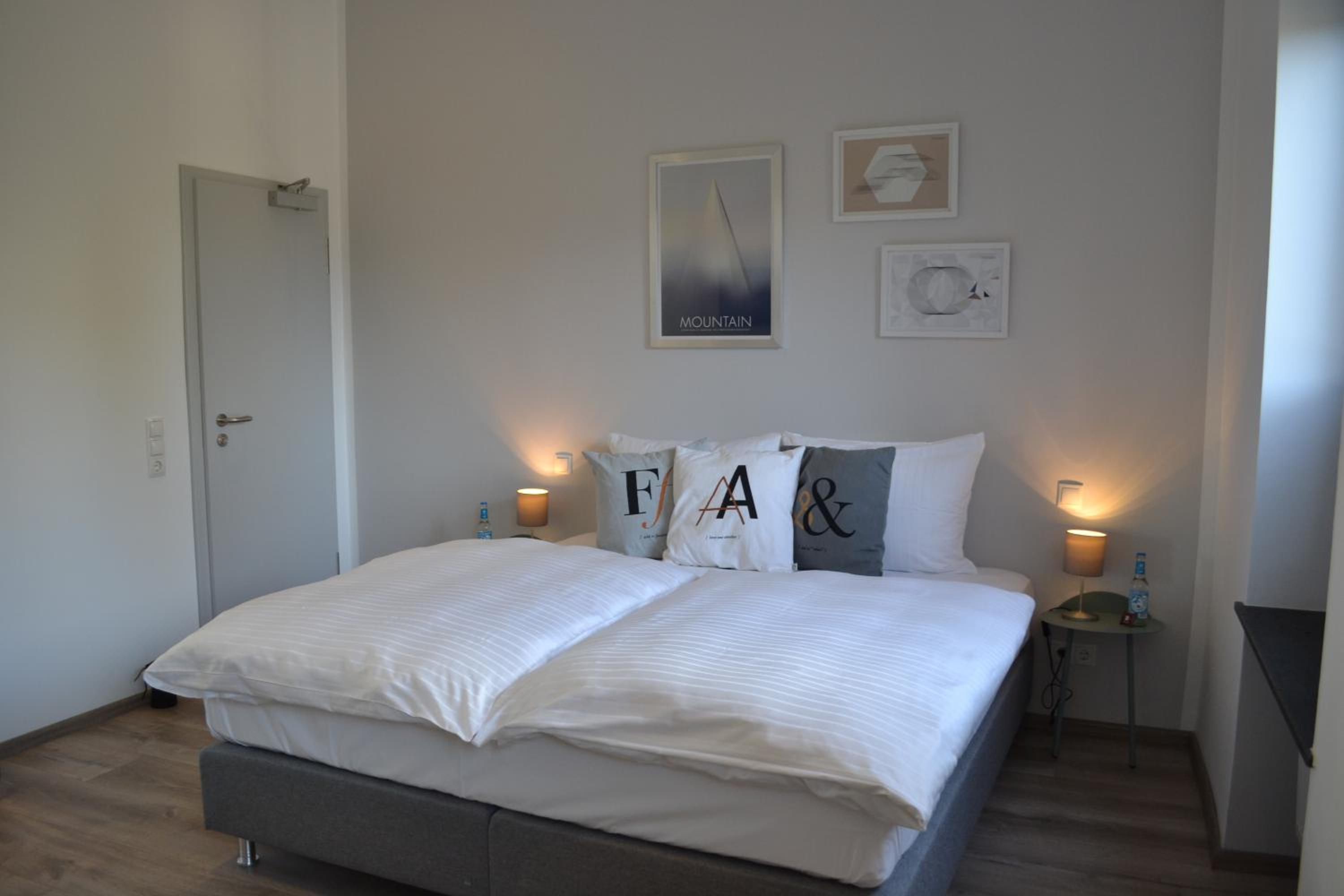 Deluxe Double Room - Photo 1