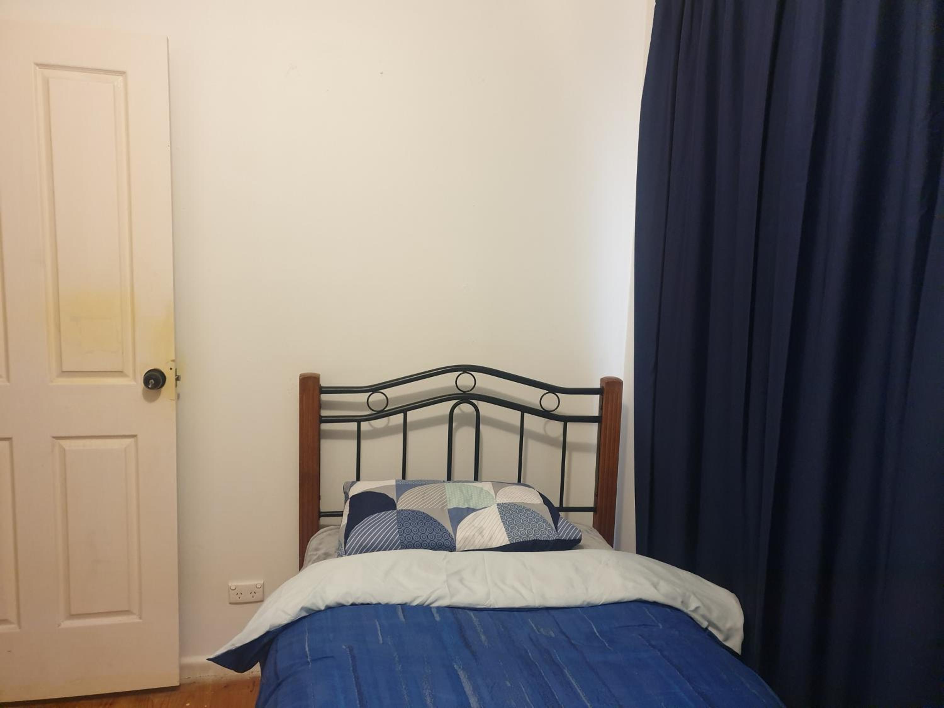 Small Double Room photo 2