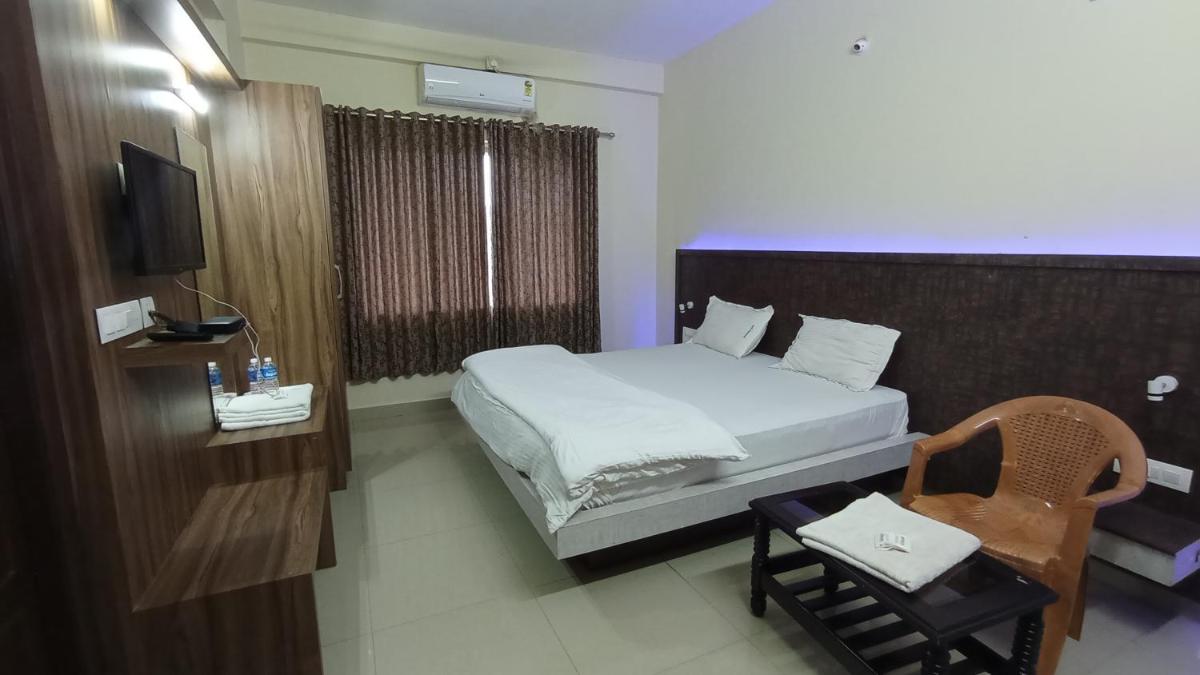 Deluxe Double Room - Photo 3
