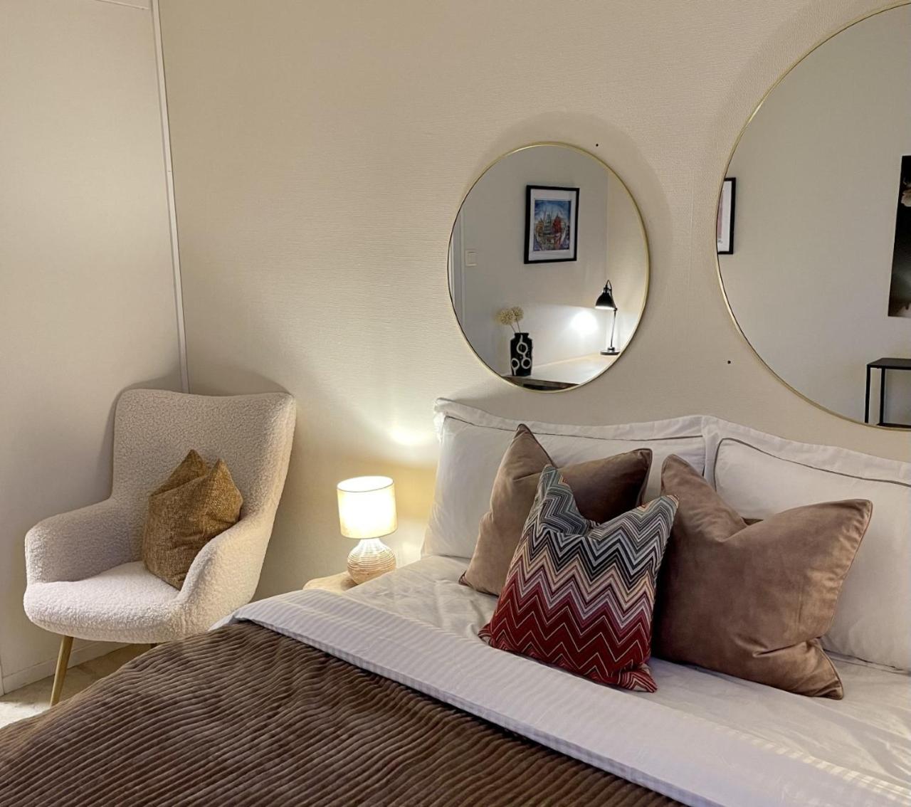 Standard Double Room with Shared Bathroom photo 3