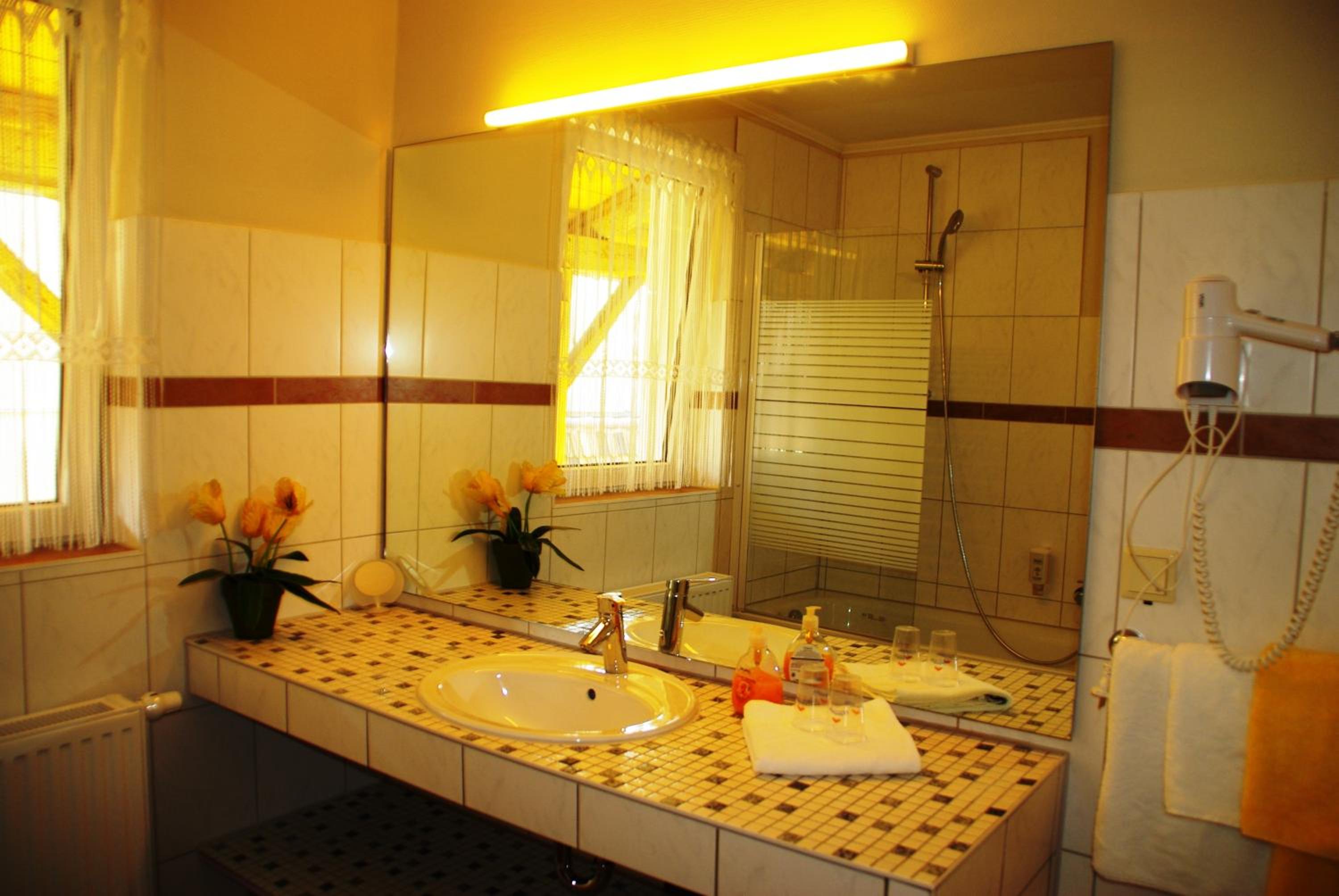 Double Room - Photo 3