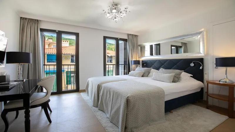 Deluxe Double or Twin Room with Garden View