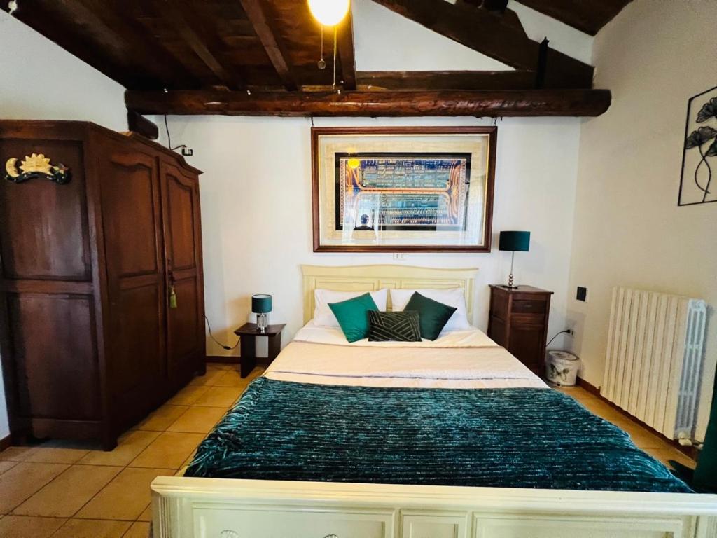 Double Room with Private Bathroom - Photo 4