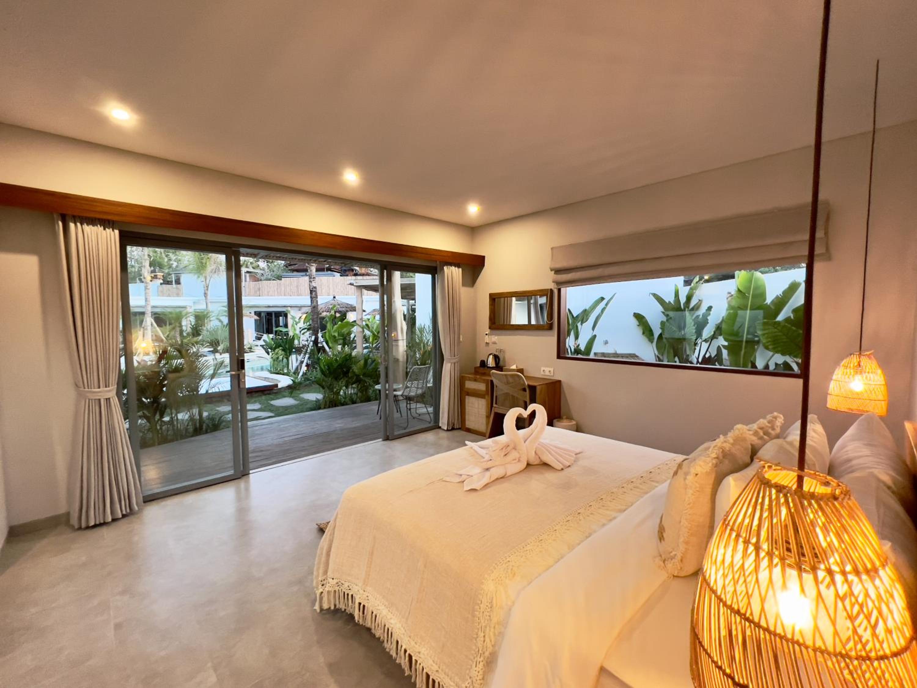 Deluxe Double Room with Bath