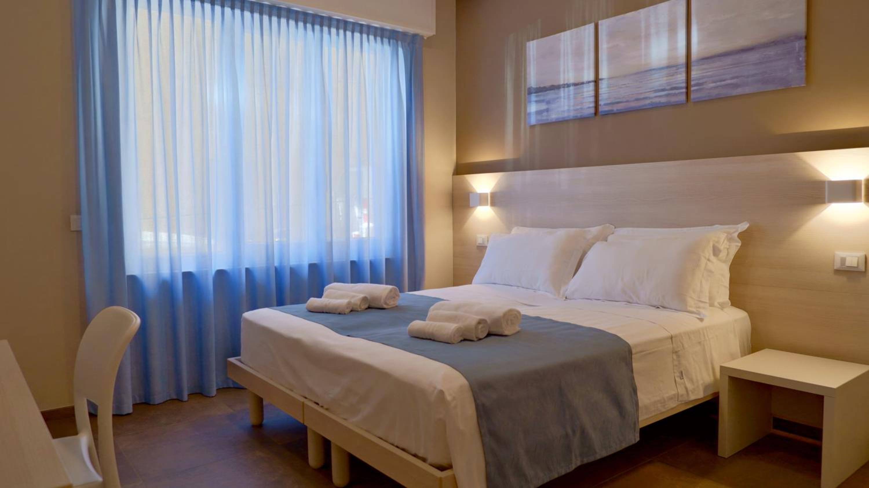 Double or Twin Room with Private Bathroom