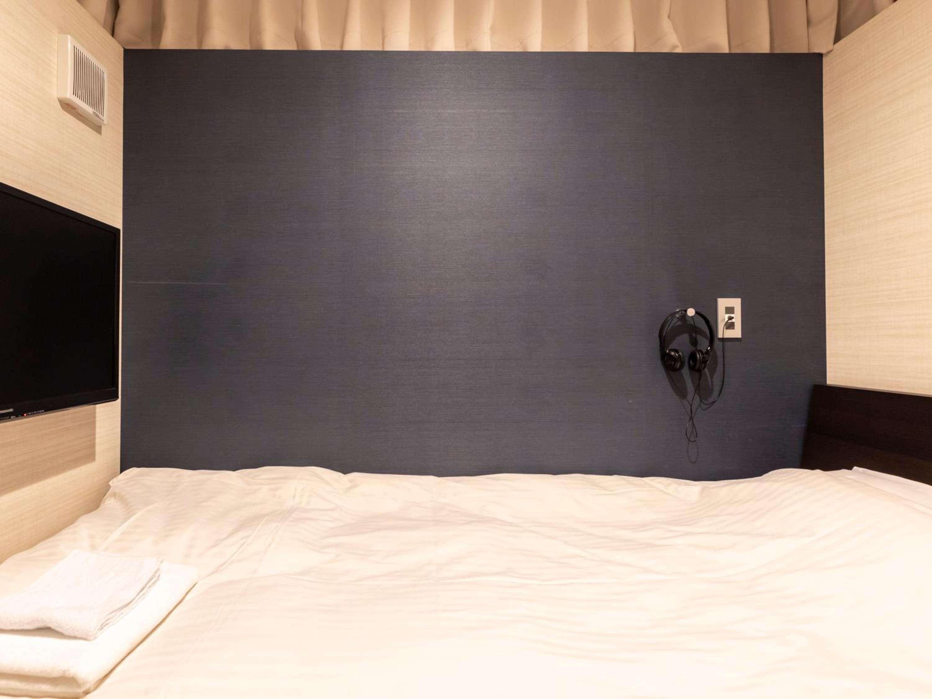 Bed in Male Dormitory Room photo 2