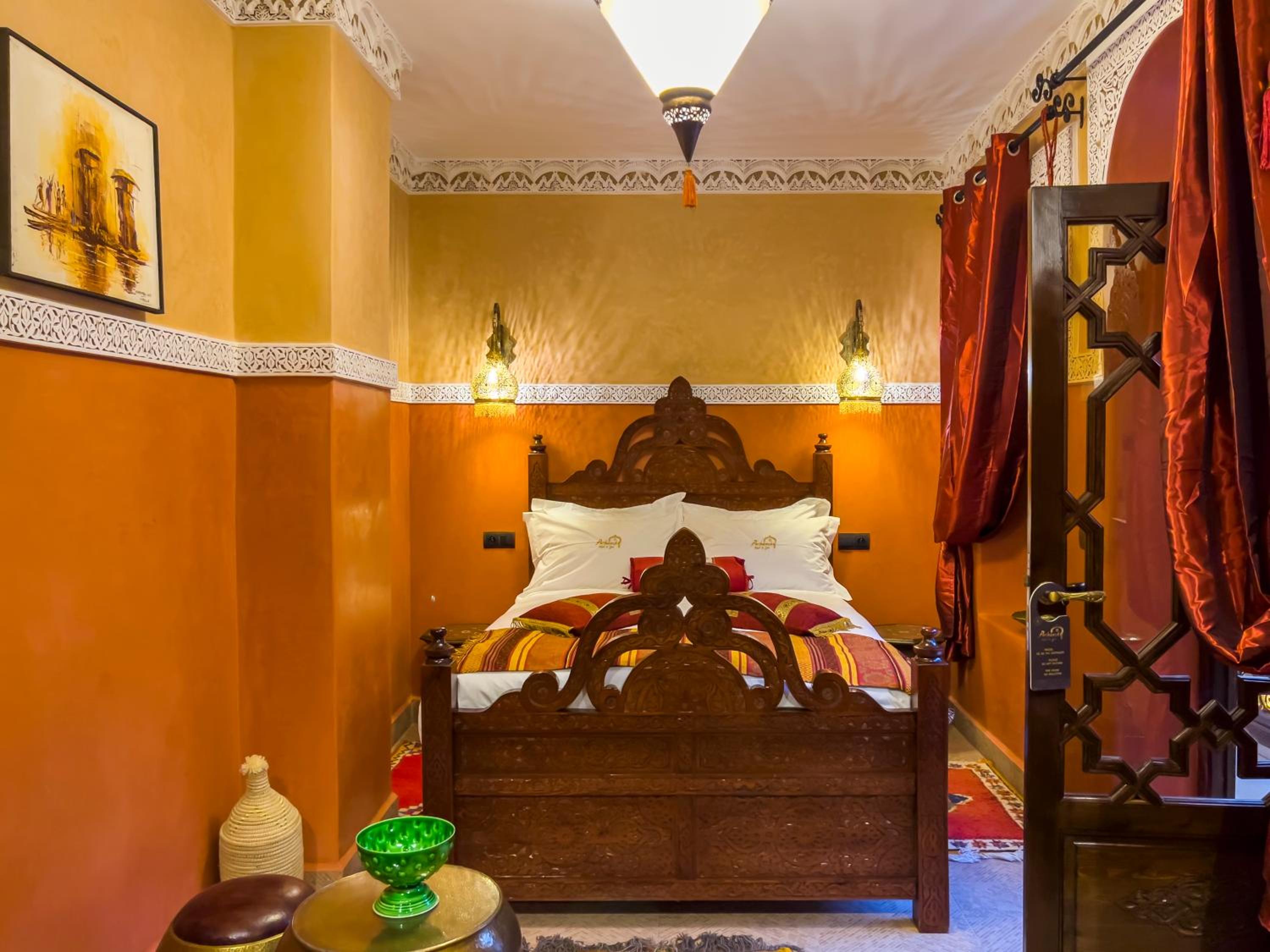 Standard Double Room - Photo 3