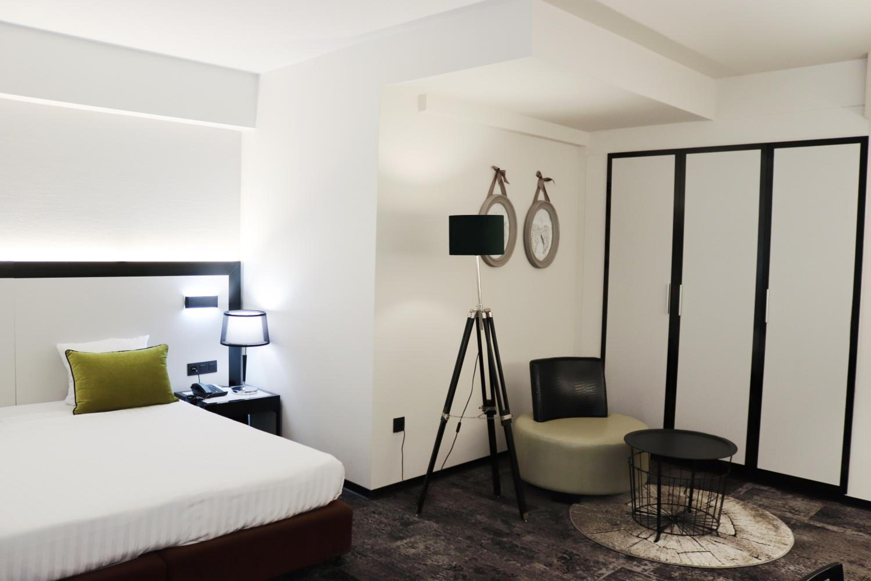 Executive Double Room - Photo 4