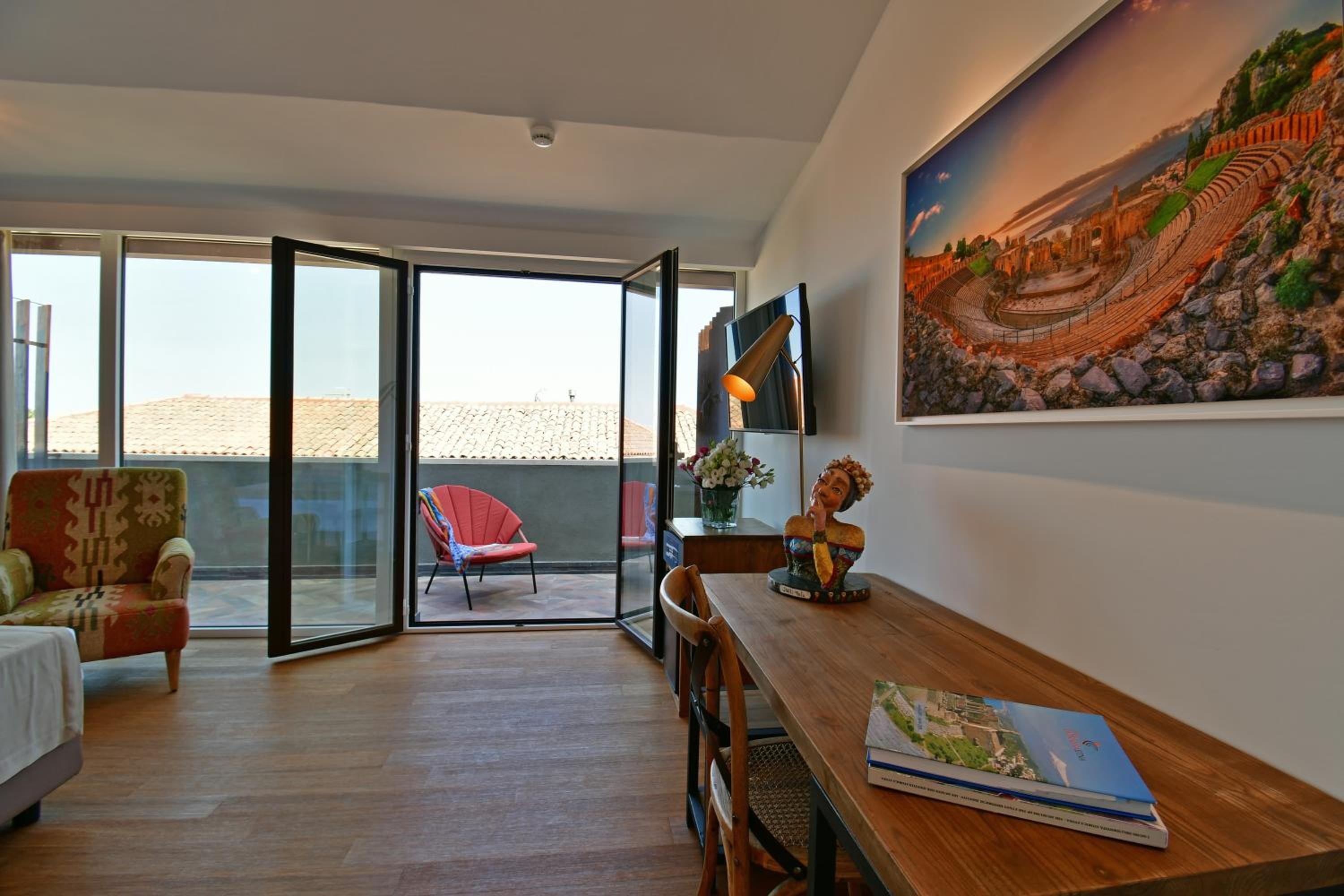 Superior Double or Twin Room - Photo 2