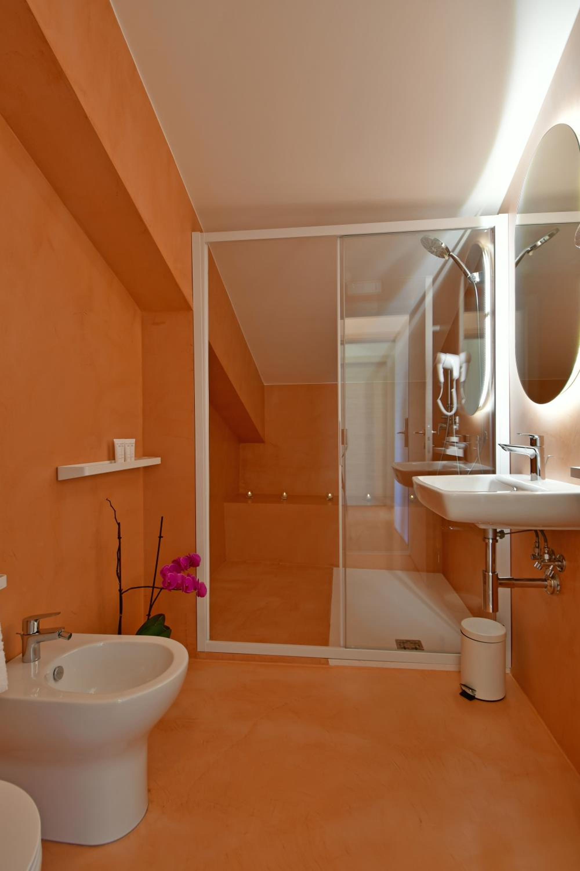 Superior Double or Twin Room - Photo 3