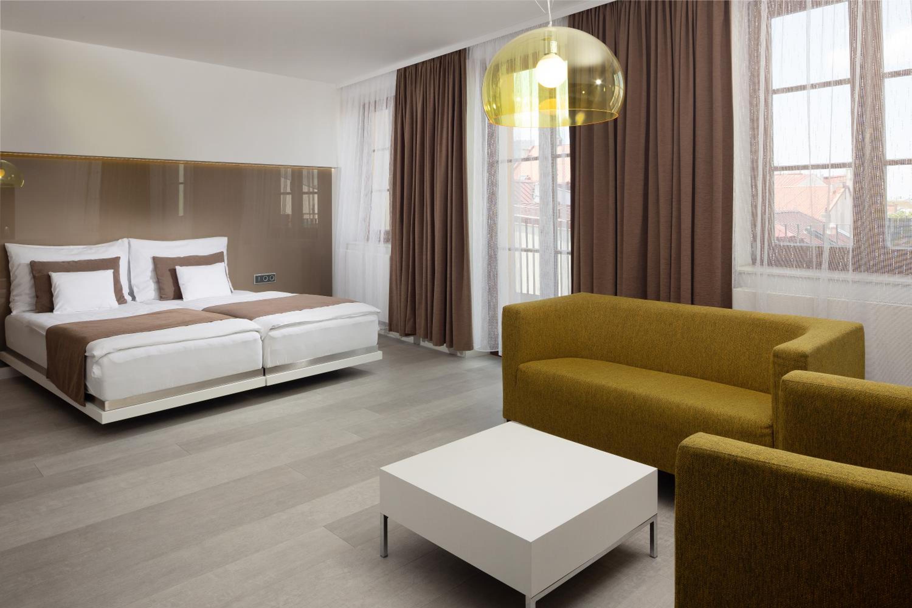 Executive Suite photo 1