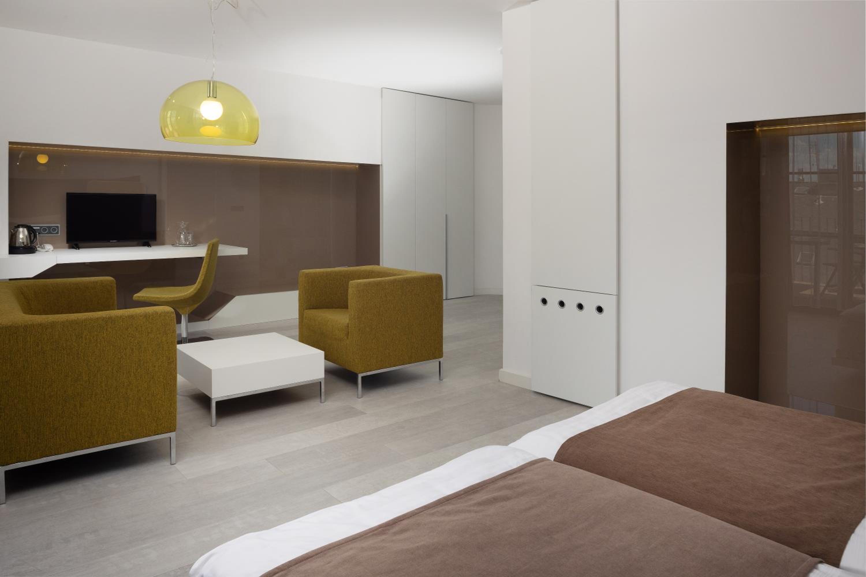 Executive Suite photo 2