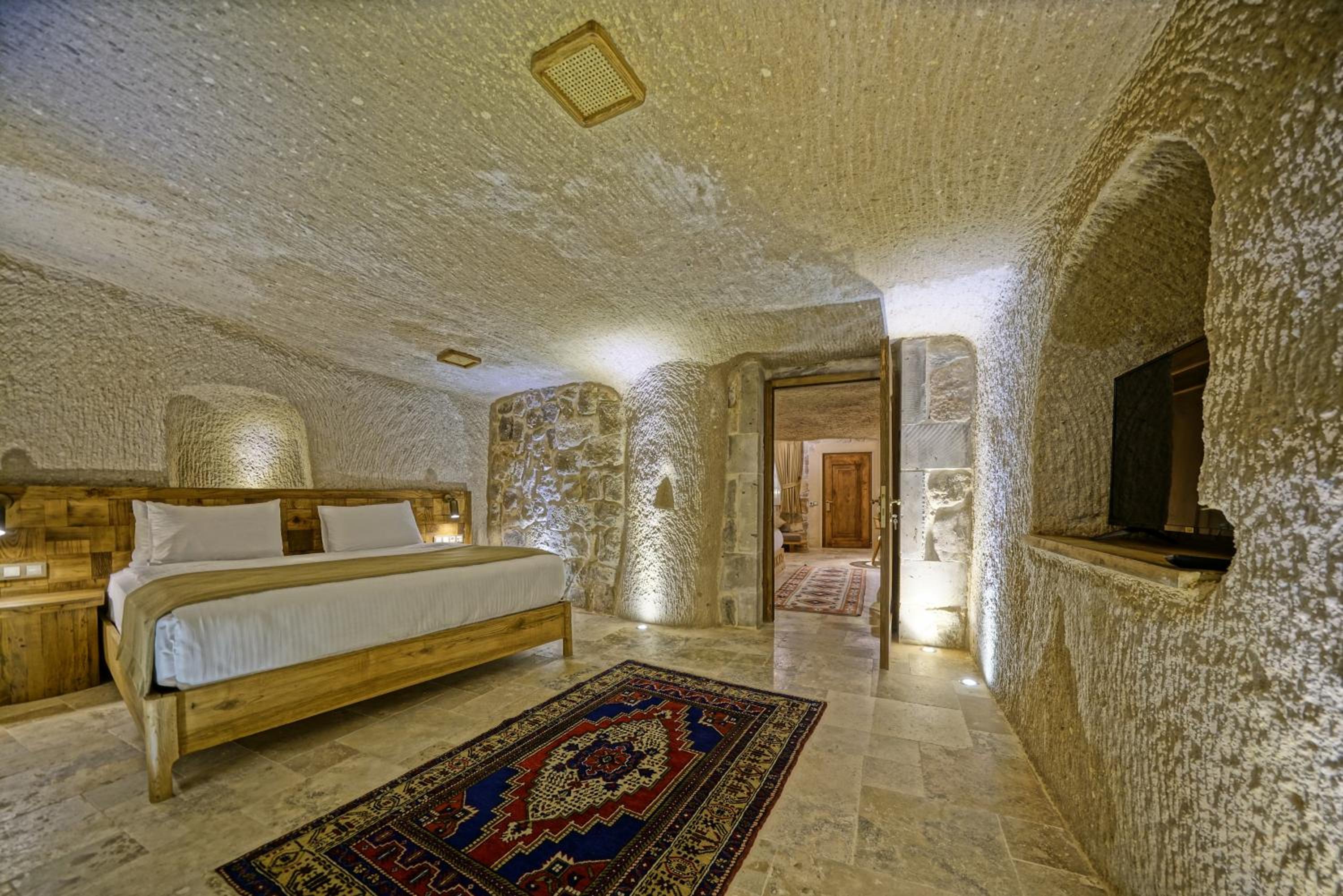 Family Suite - Photo 9