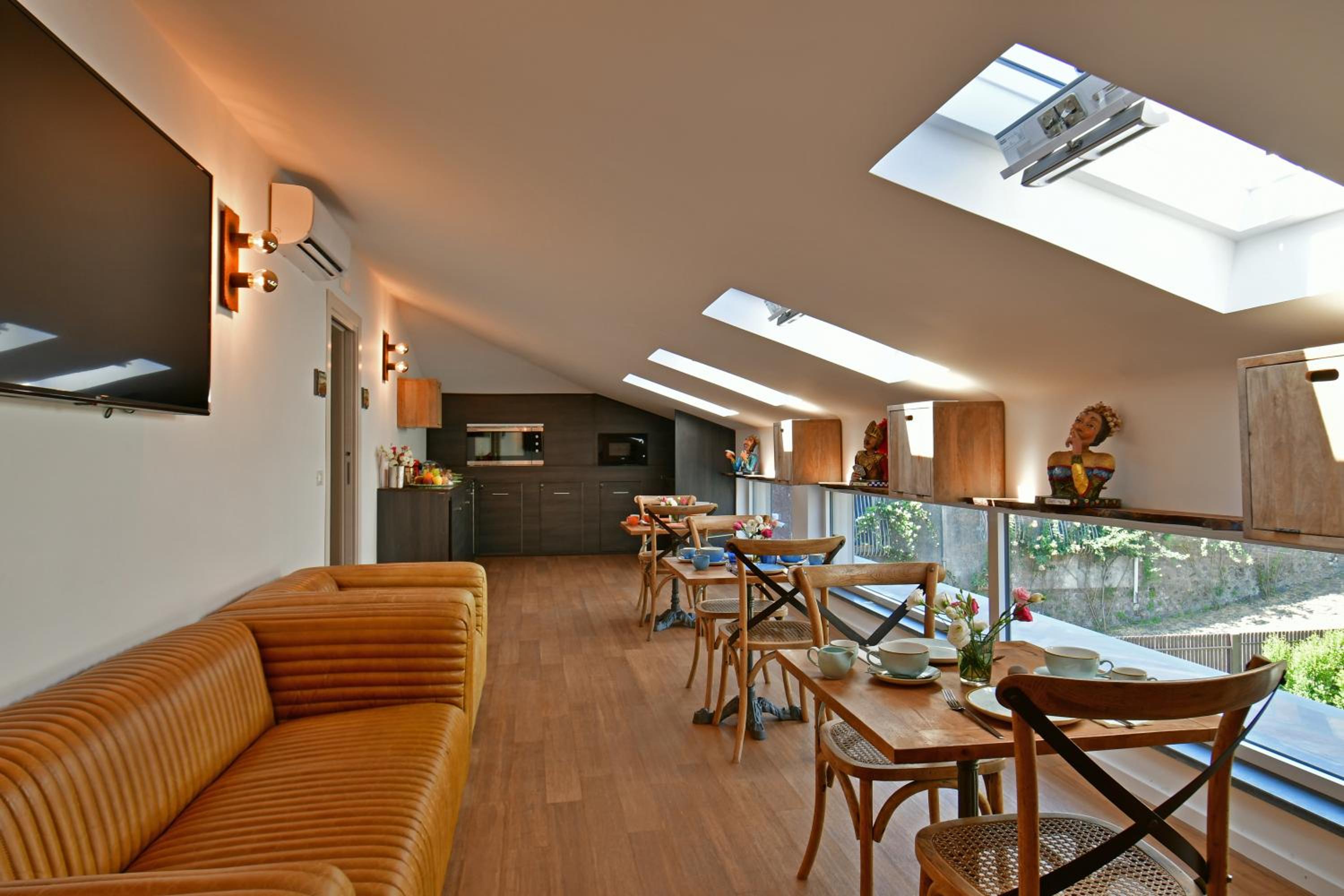 Superior Double or Twin Room - Photo 16