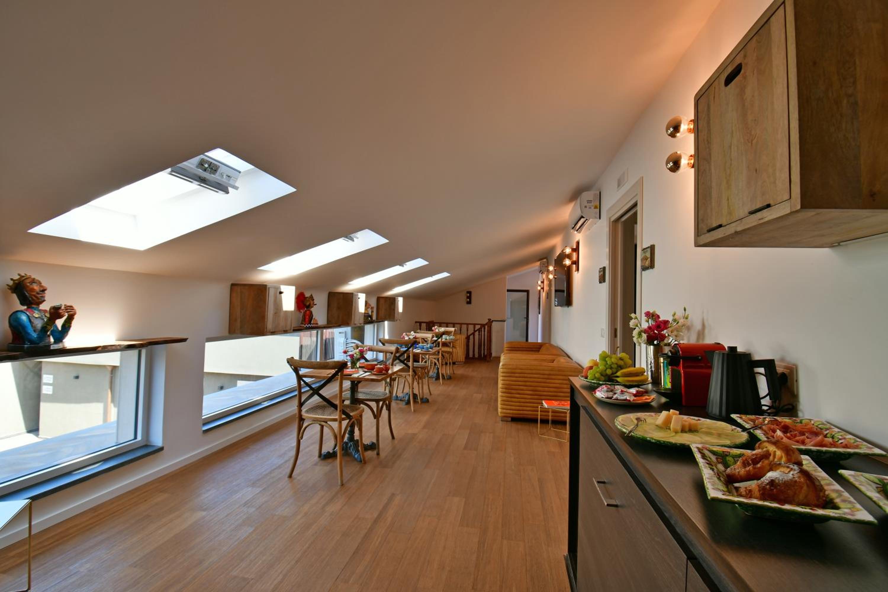 Superior Double or Twin Room - Photo 19