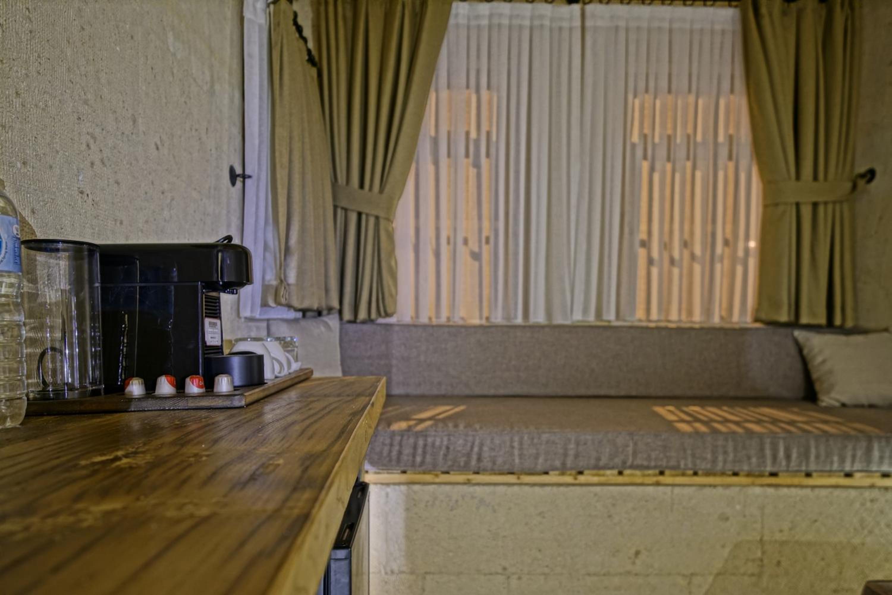 Duplex Suite - Photo 2