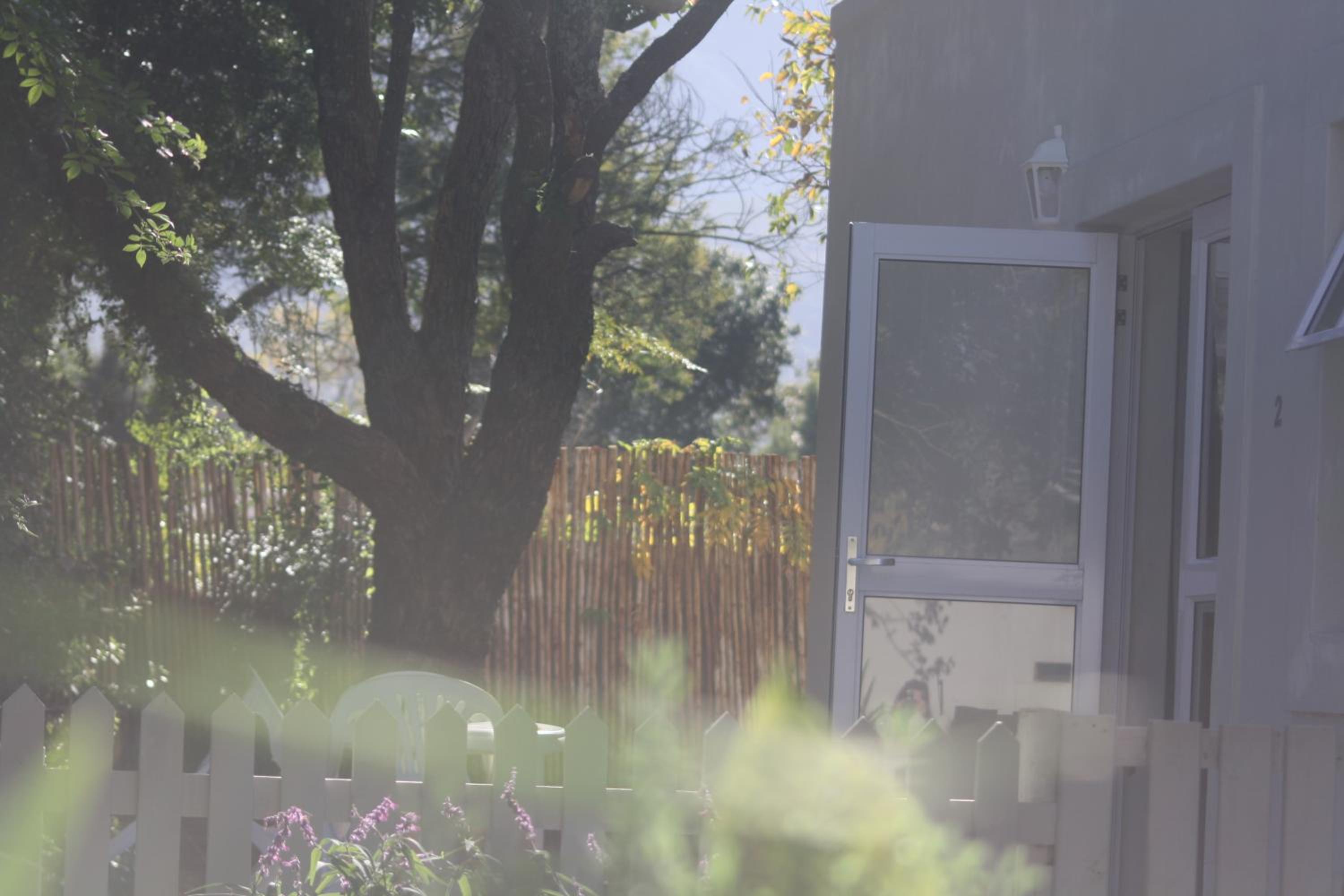 Deluxe Double or Twin Room with Garden View - Photo 24