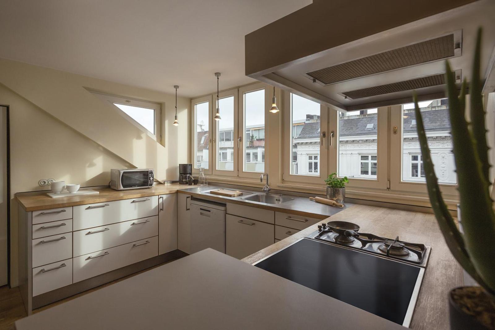 Apartment (6 Adults)