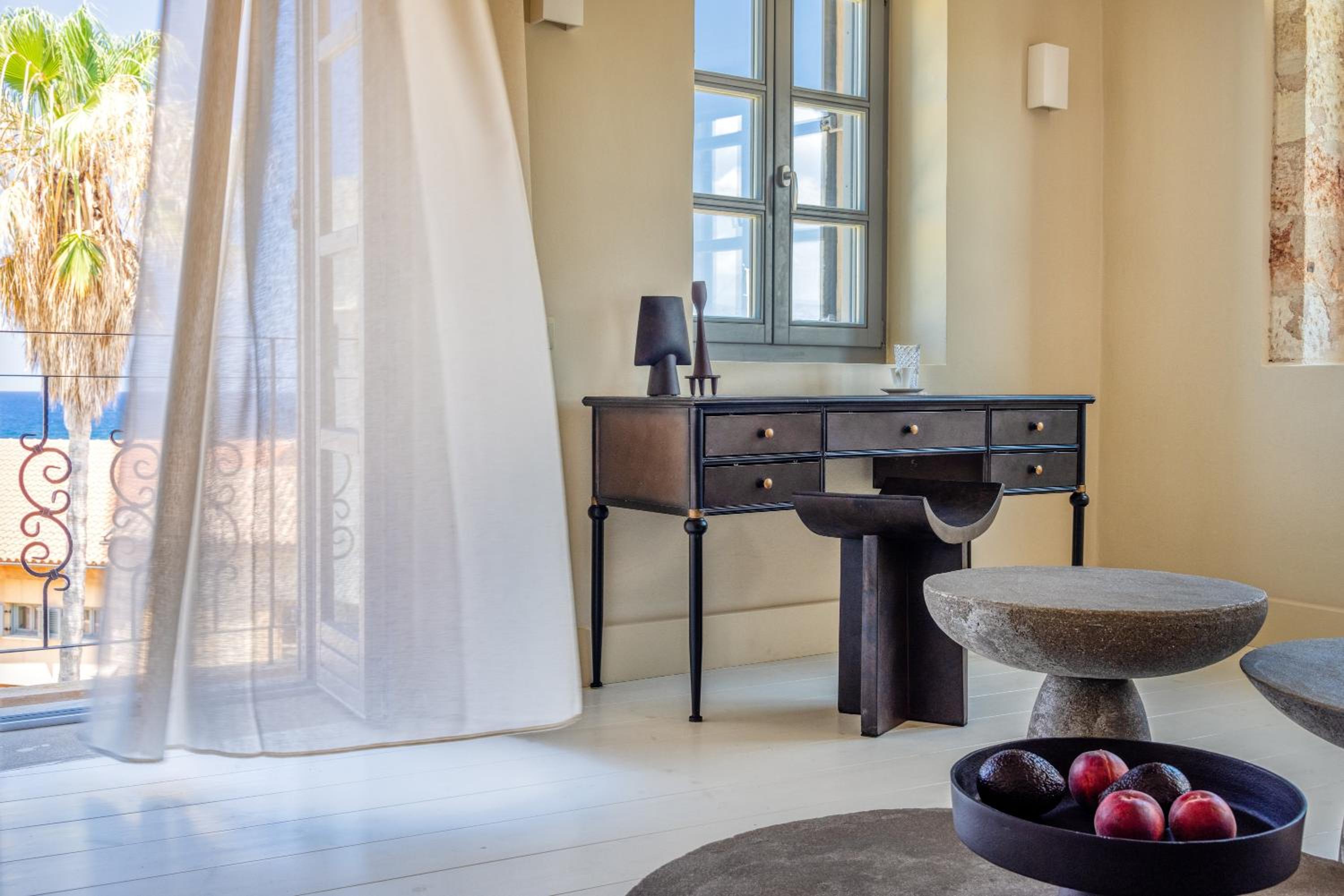 Suite with Sea View photo 1