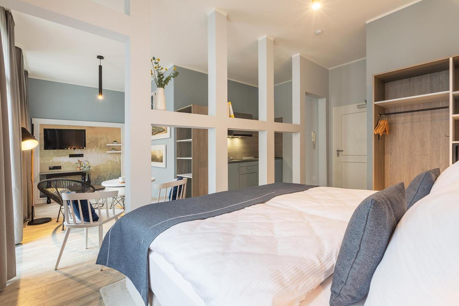 Apartment (4 Adults)