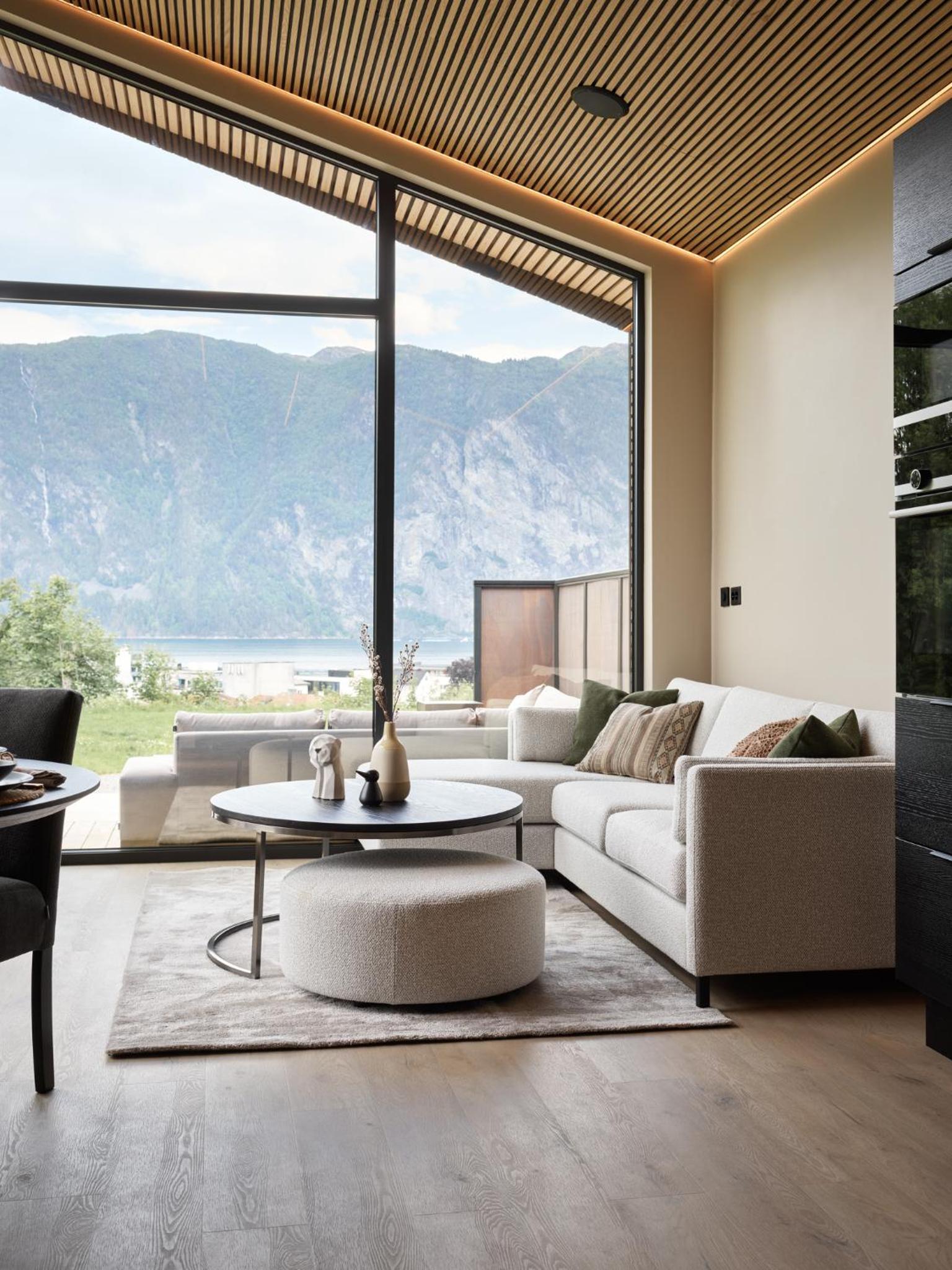 Three-Bedroom Villa photo 1