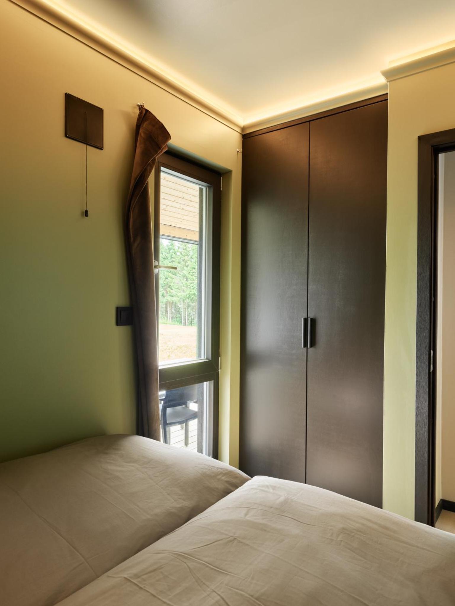 Three-Bedroom Villa photo 2