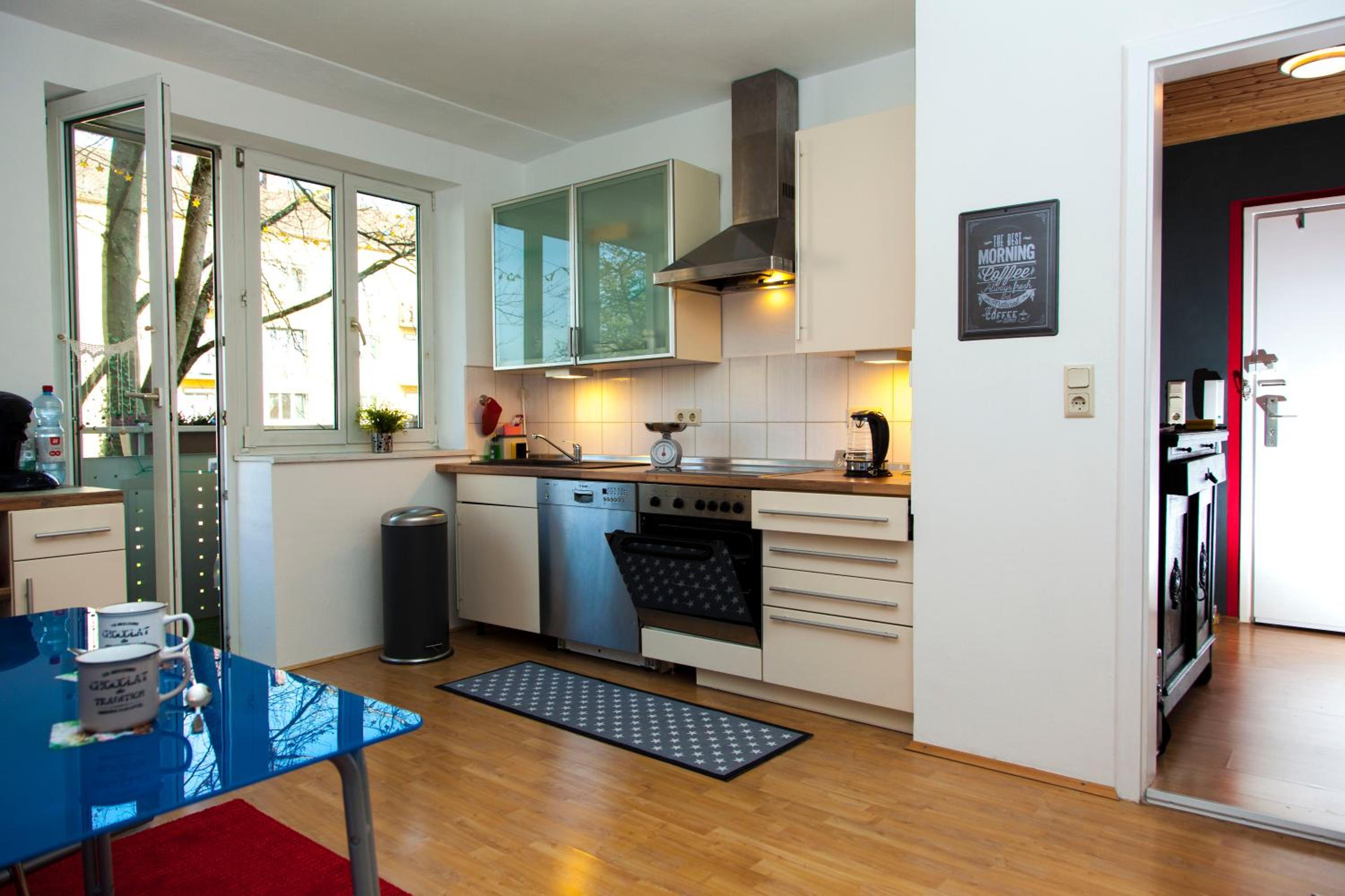 Apartment photo 3
