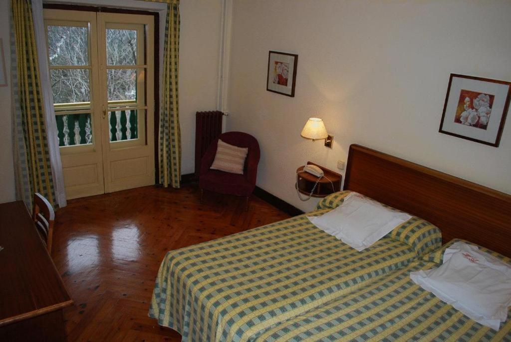 Double Room with Balcony photo 2