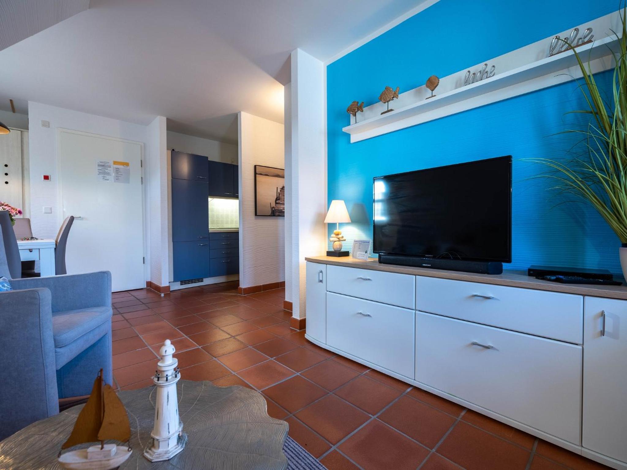 One-Bedroom Apartment photo 1