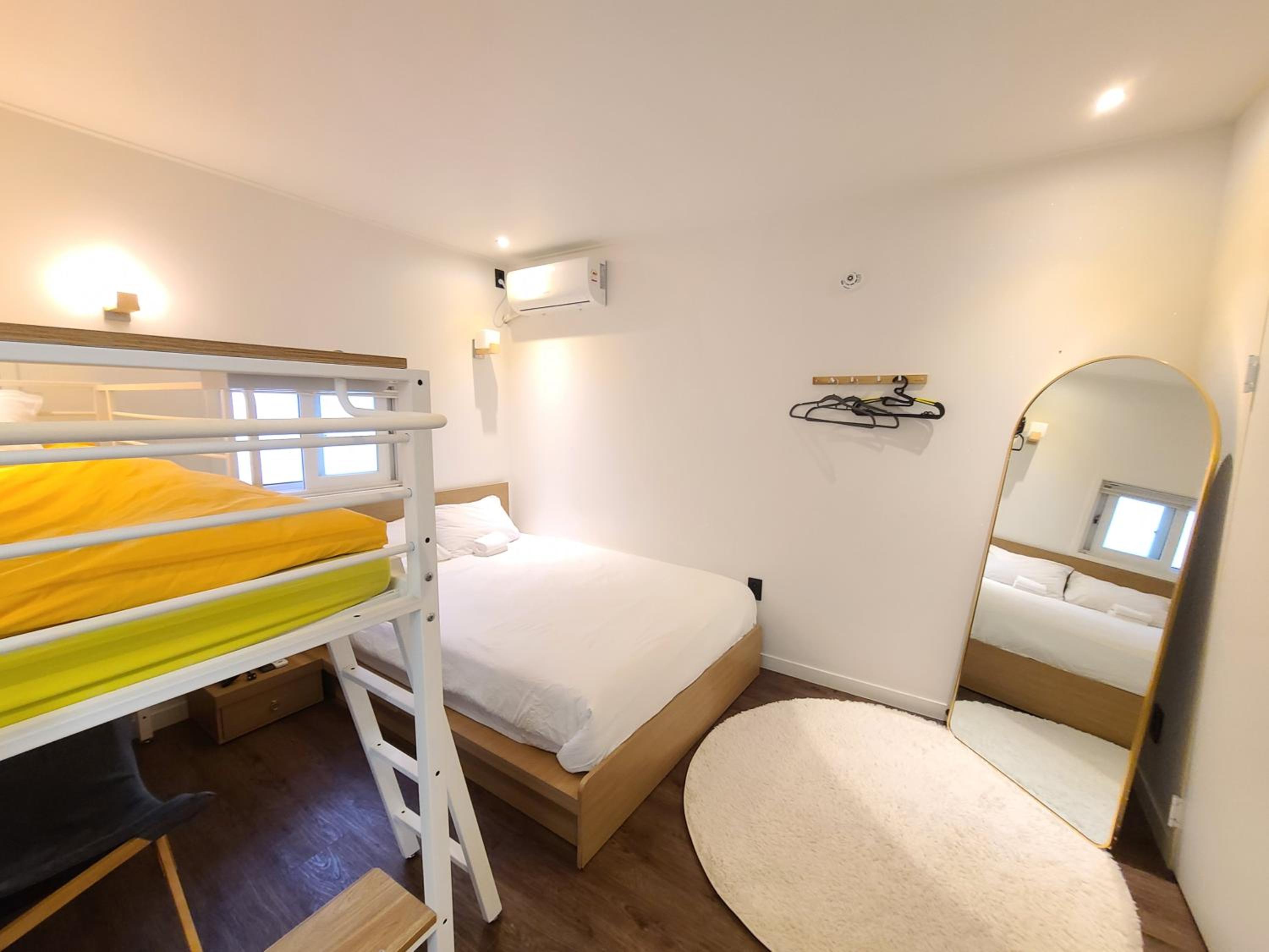 Deluxe Triple Room - Photo 18