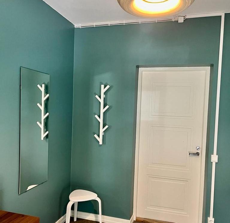 Single Room with Shared Shower and Toilet photo 2