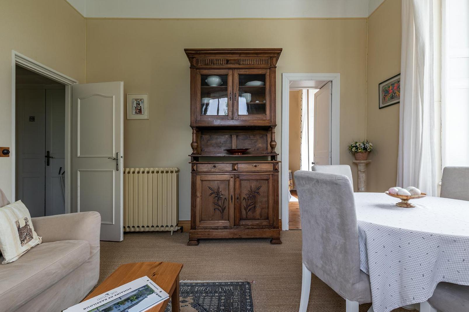Suite - Photo 8