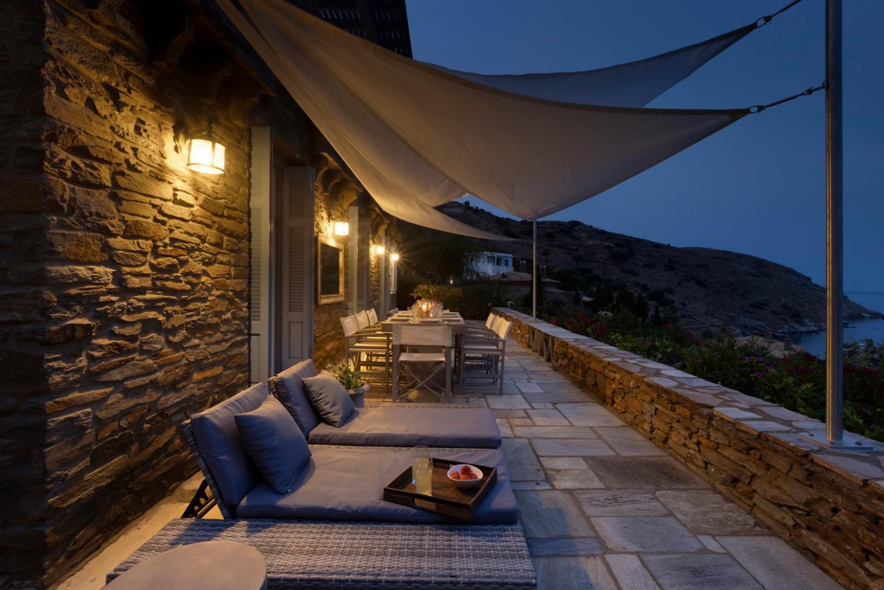 Villa photo 2