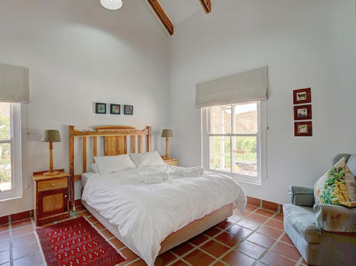 Basic Holiday Home - Photo 1