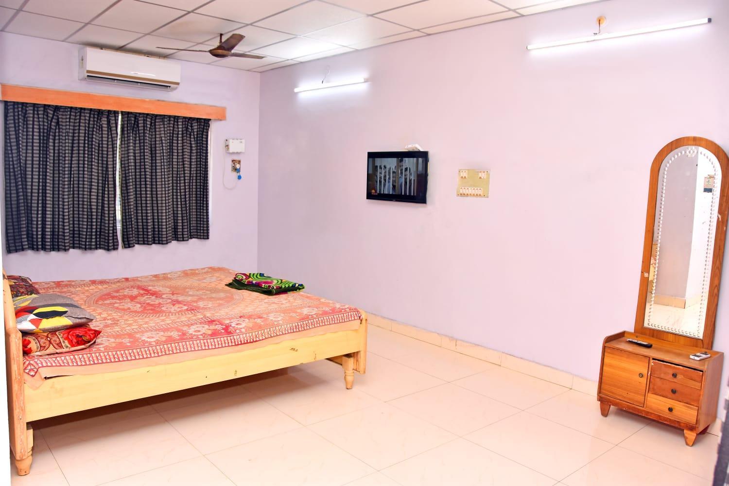 Standard Triple Room - Photo 1