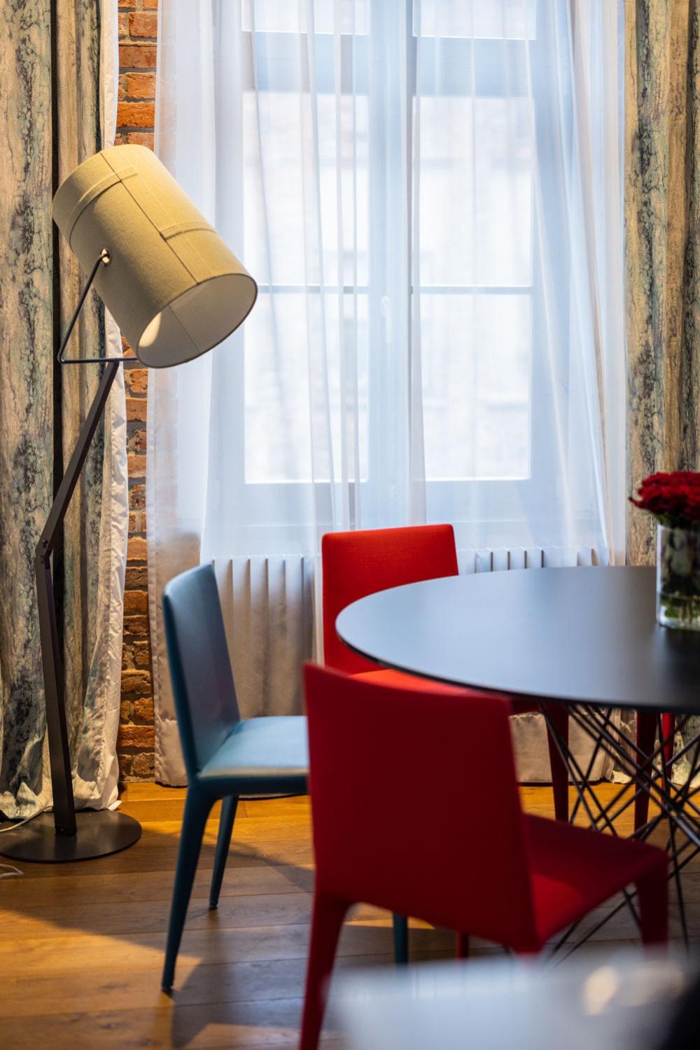 Superior Apartment thumbnail 5