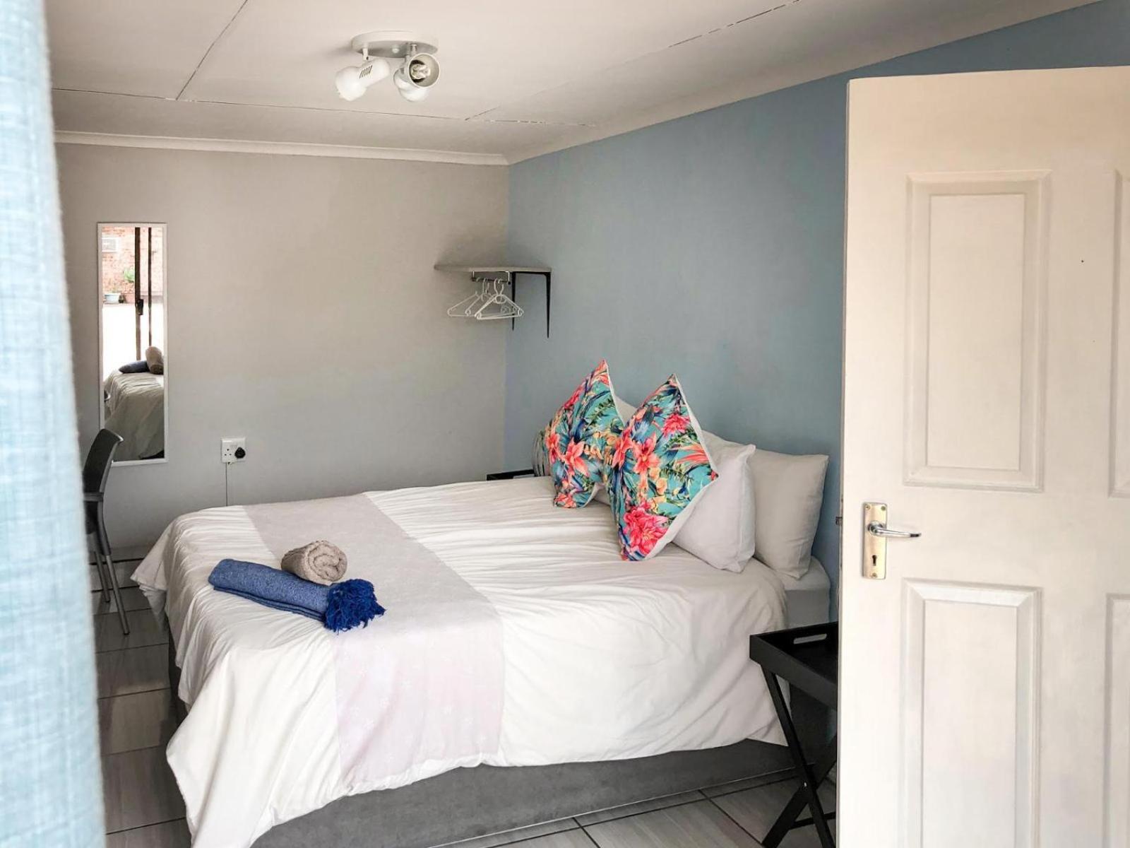  Double Room - Photo 1